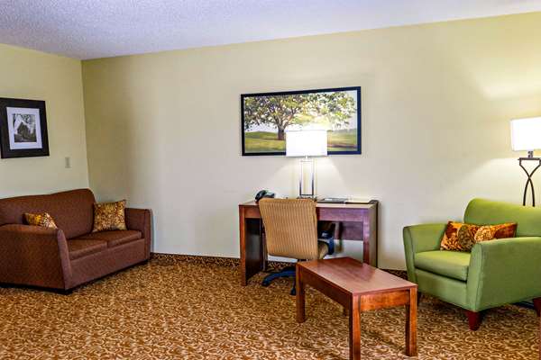 Suite - Quality Inn Whiteville