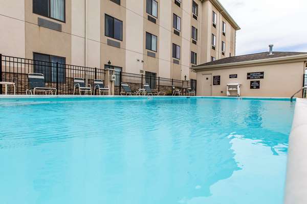 Pool - Sleep Inn & Suites Mount Olive