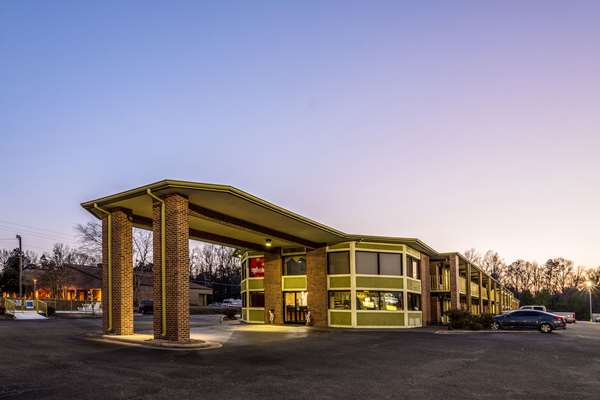 Exterior view - Econo Lodge Whiteville