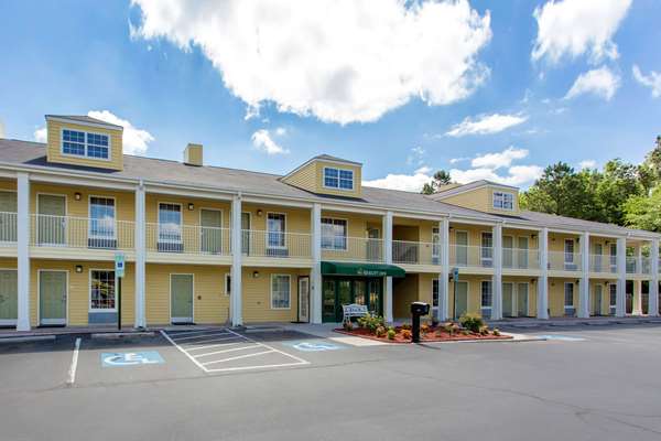 Exterior view - Quality Inn Laurinburg - I-74, Exit 183