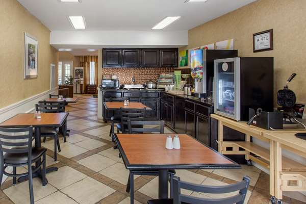 Amenities - Quality Inn Laurinburg - I-74, Exit 183