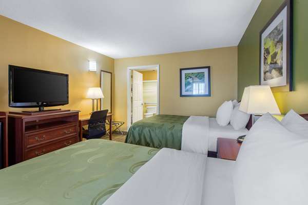  - Quality Inn Laurinburg - I-74, Exit 183