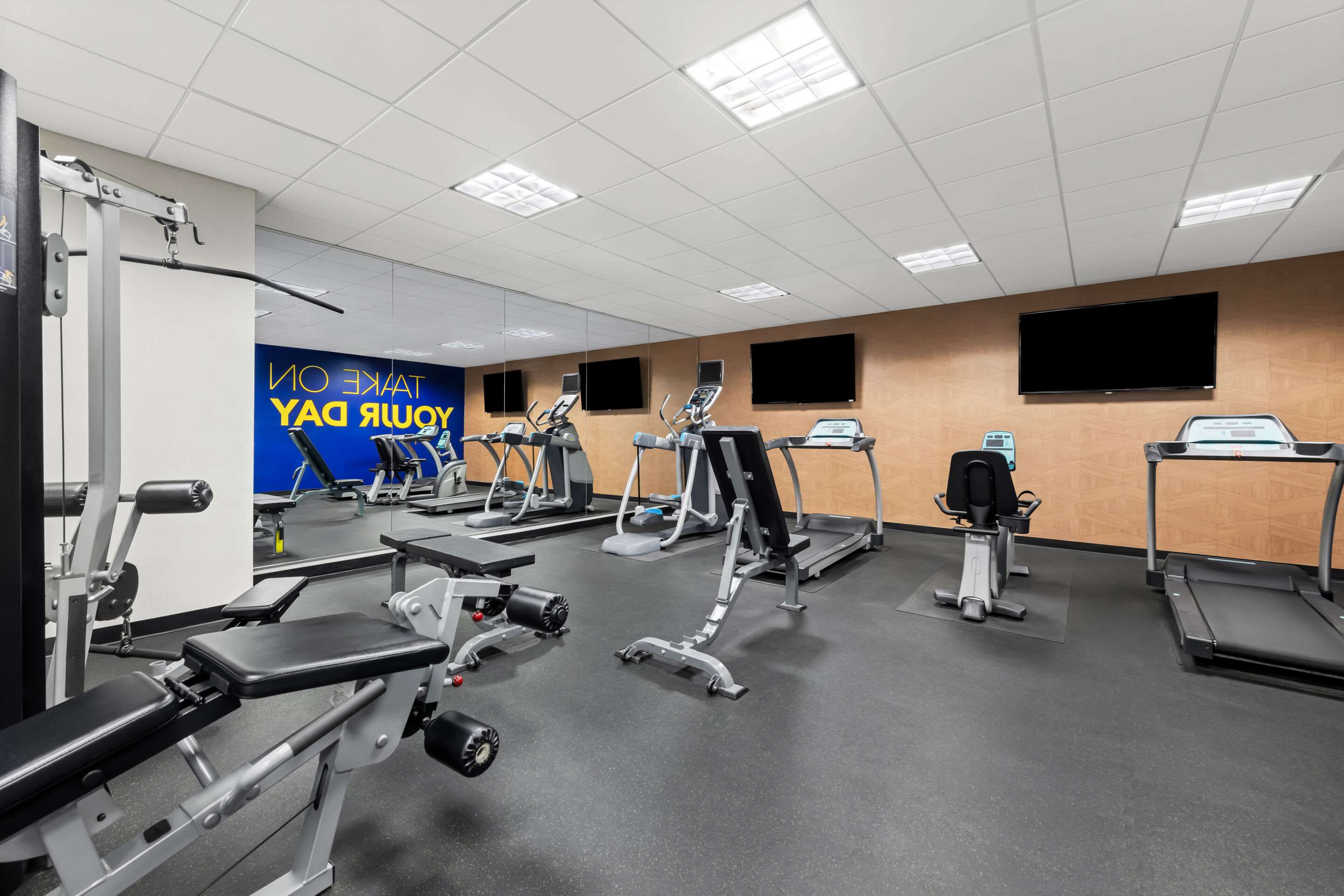 Exercise room | Comfort Inn Sylva - Cullowhee