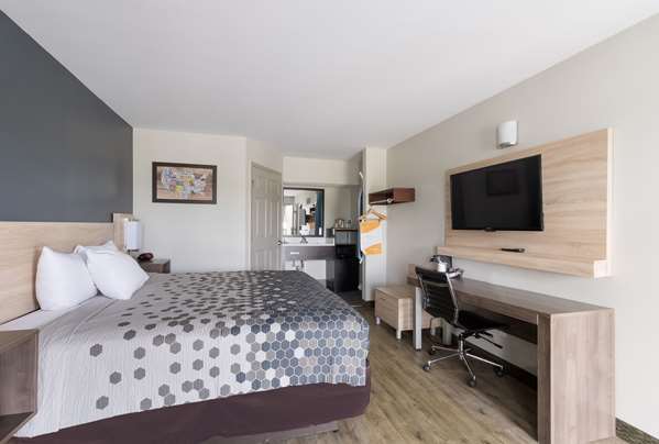  - Econo Lodge Greenville