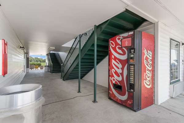  - Econo Lodge Greenville