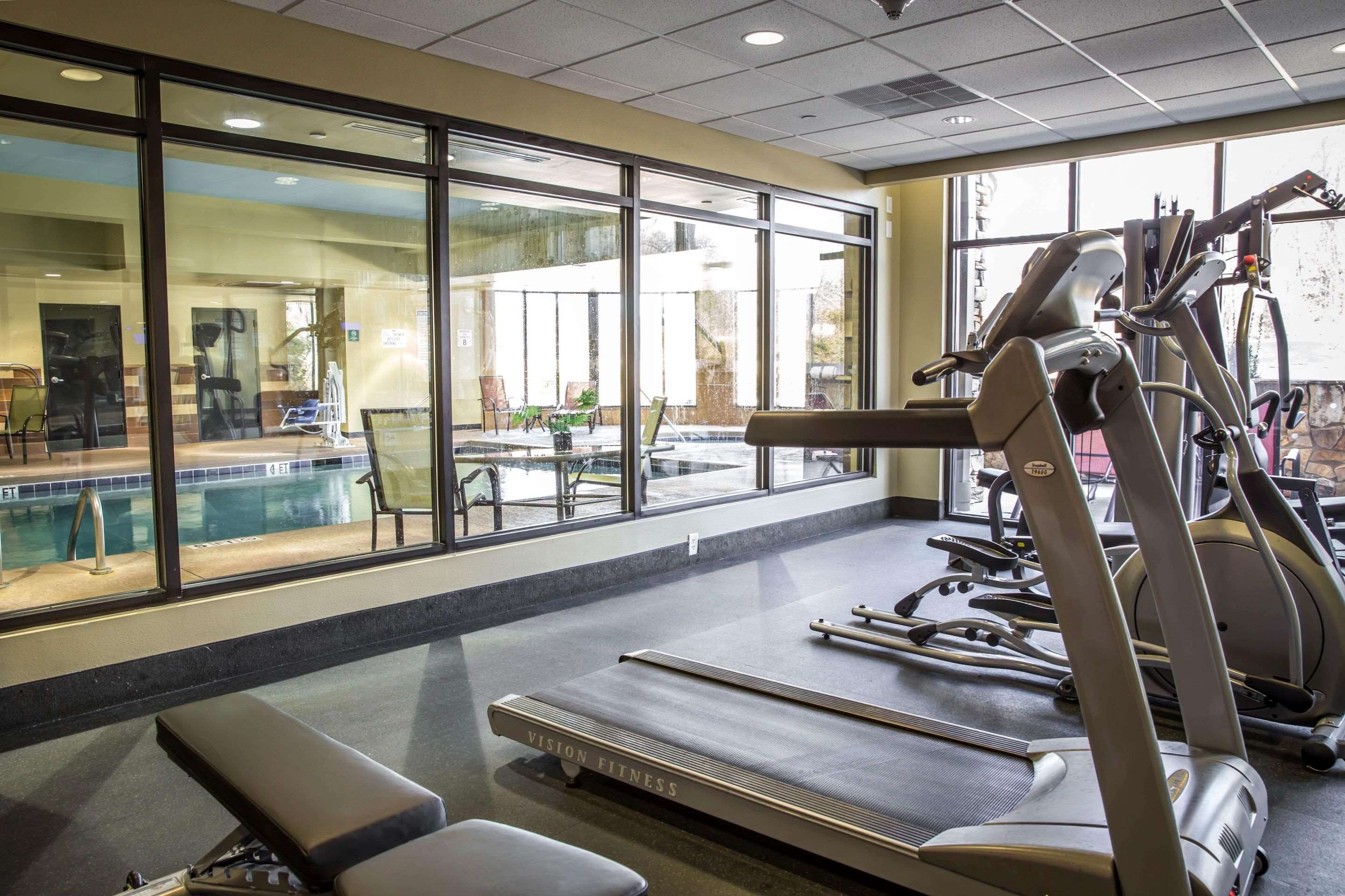 Exercise room | Comfort Suites New Bern near Cherry Point