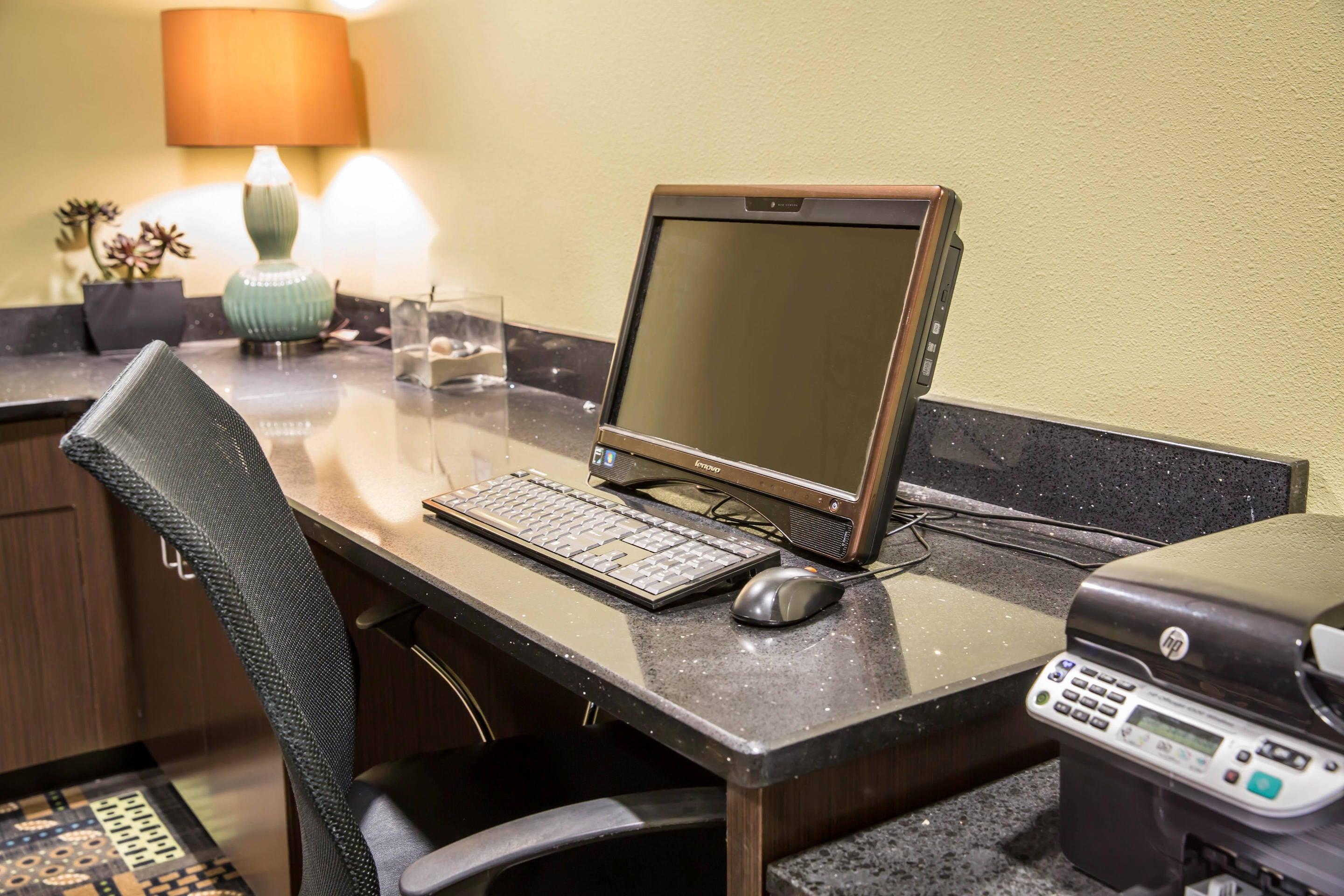 Business center | Comfort Suites New Bern near Cherry Point