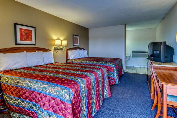  - Econo Lodge Lumberton - I-95, Exit 19