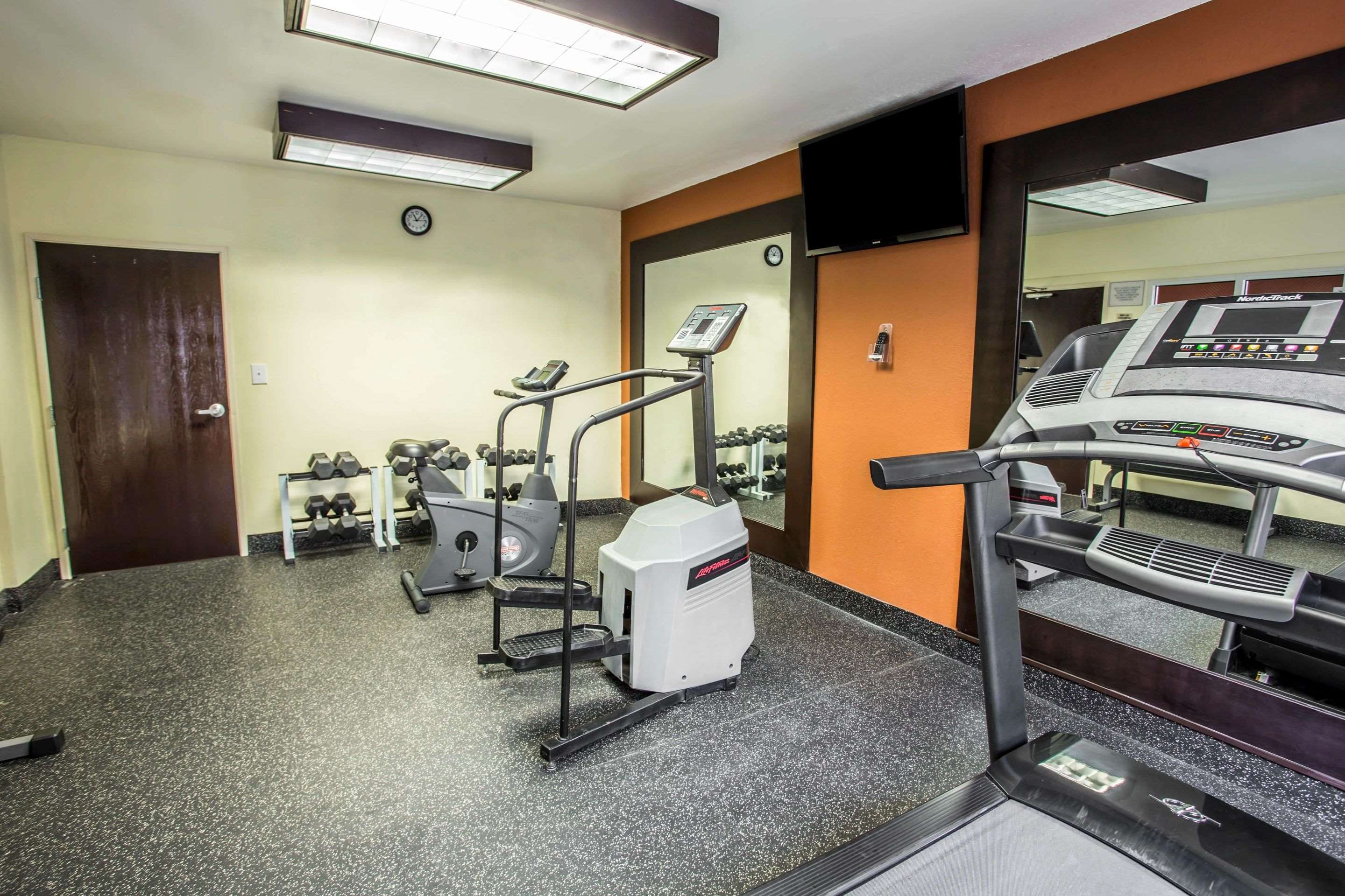 Fitness center with television | Comfort Inn & Suites Kannapolis - Concord