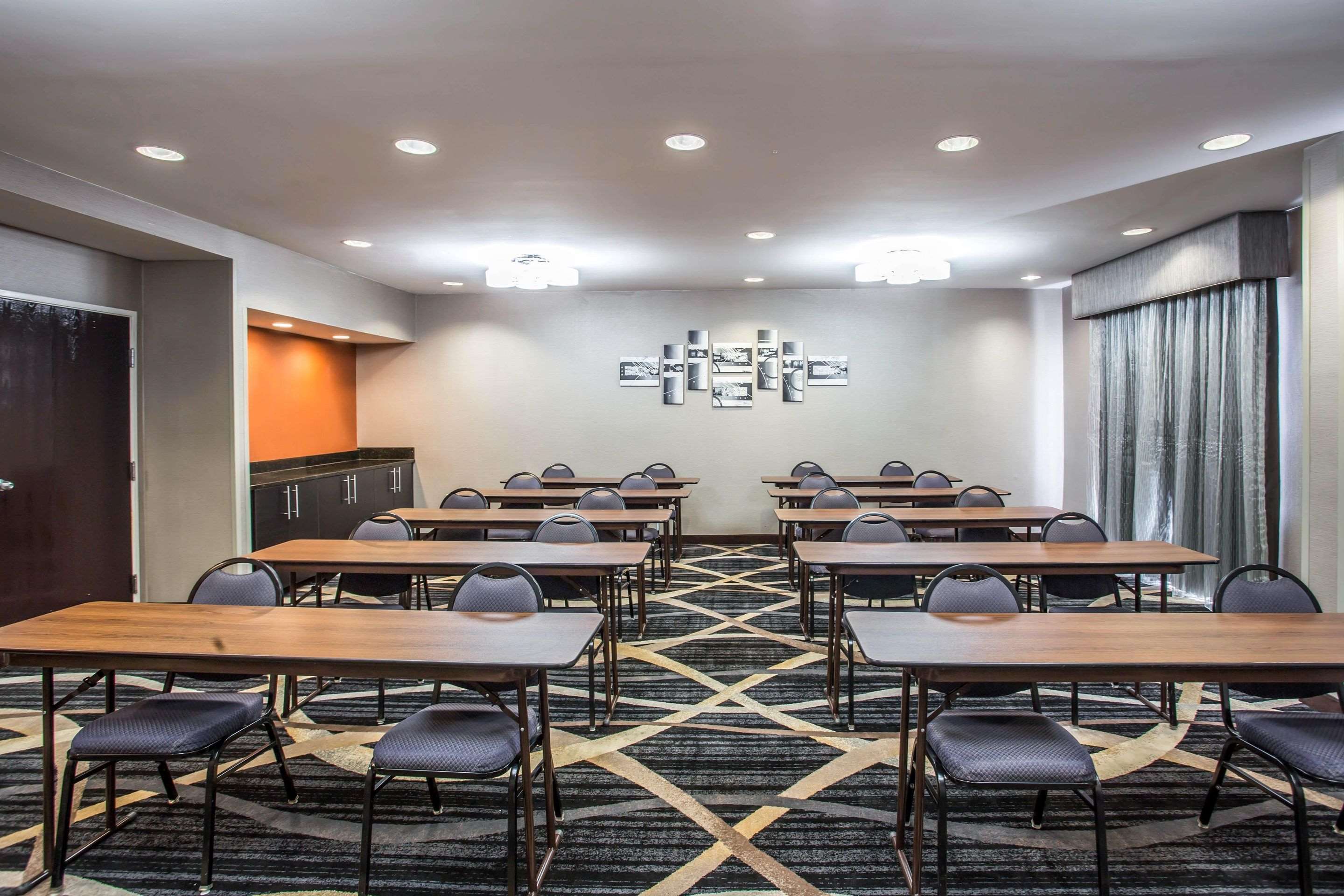 Meeting room with classroom-style setup | Comfort Inn & Suites Kannapolis - Concord