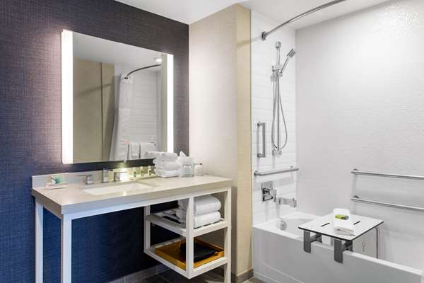  - Cambria Hotel Downtown Asheville - I-240, Exit 4C