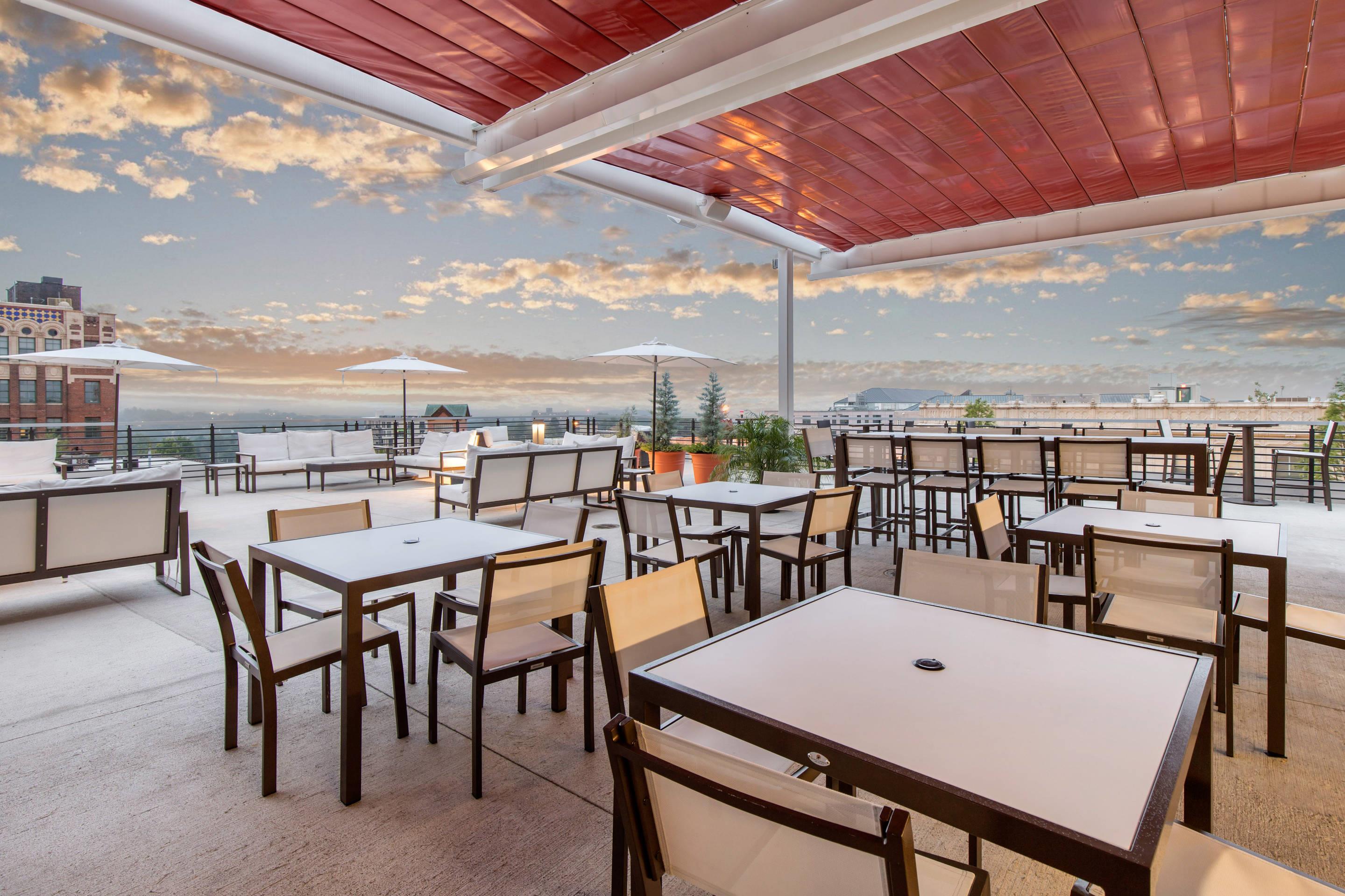 On-site restaurant | Cambria Hotel Downtown Asheville
