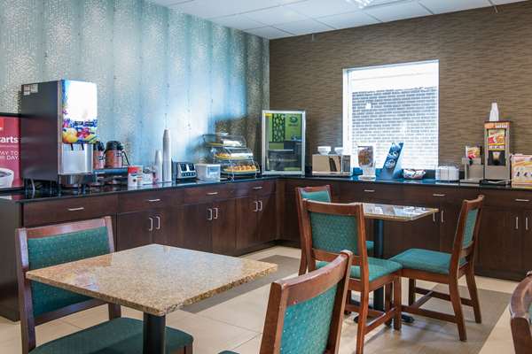 Amenities - Econo Lodge Selma - I-95, Exit 97