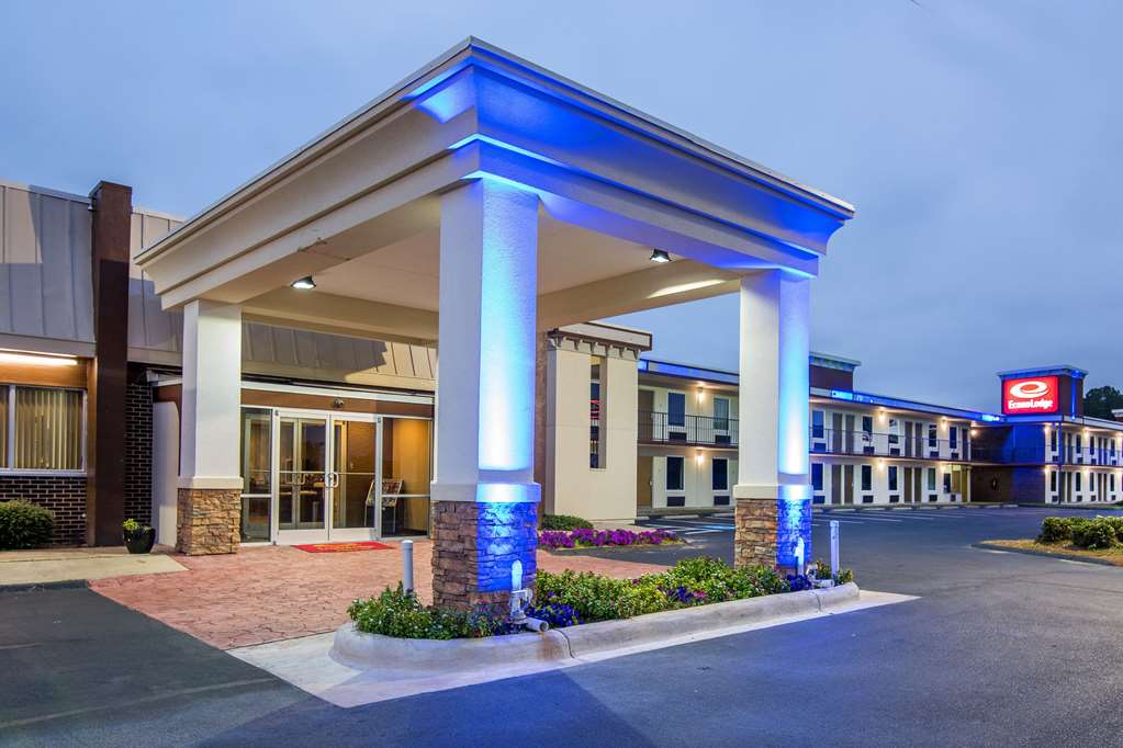 Econo Lodge Selma Smithfield