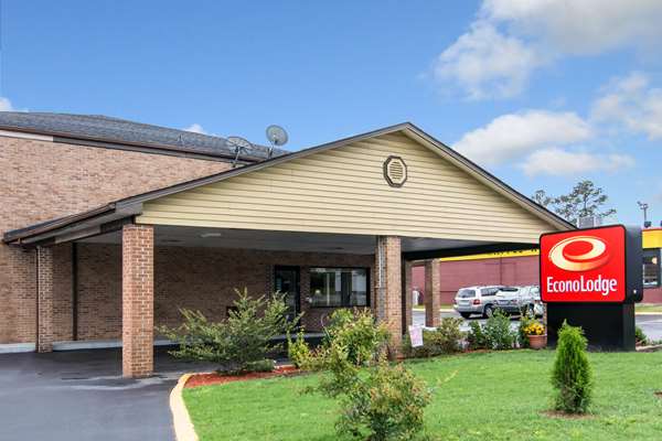 Exterior view - Econo Lodge Weldon - I-95, Exit 173