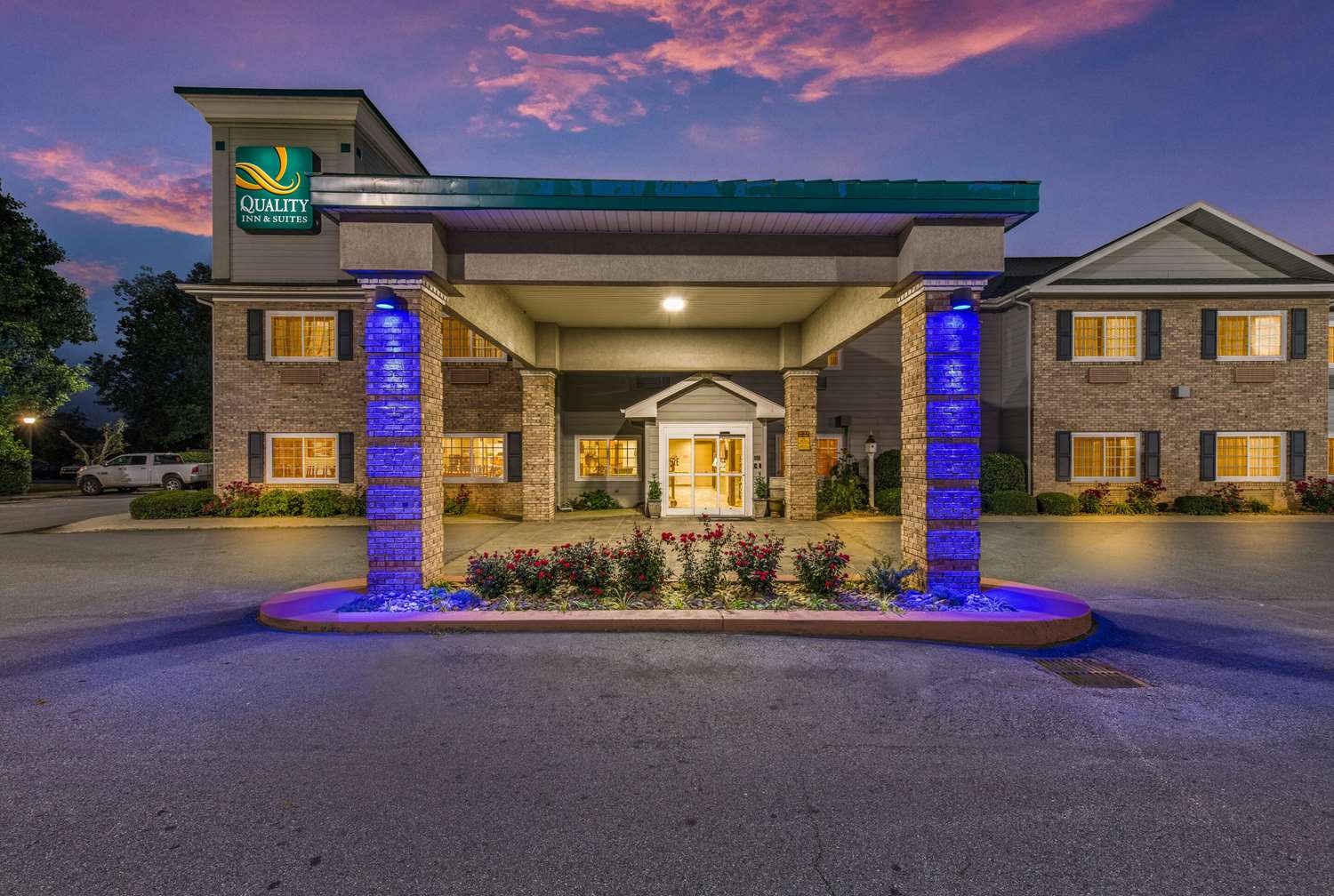 Quality Inn & Suites Flat Rock, NC See Discounts