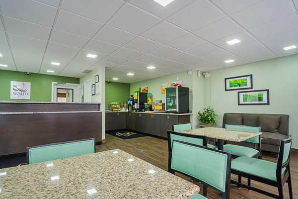 Amenities - Quality Inn Raeford