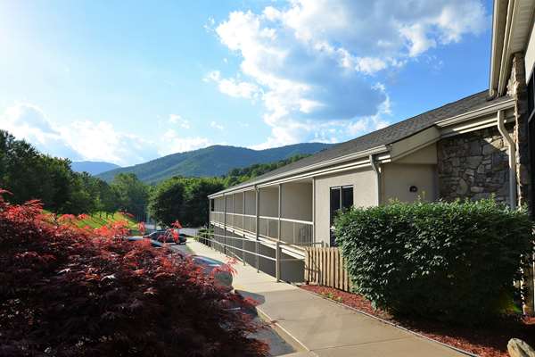 Exterior view - Quality Inn Cherokee