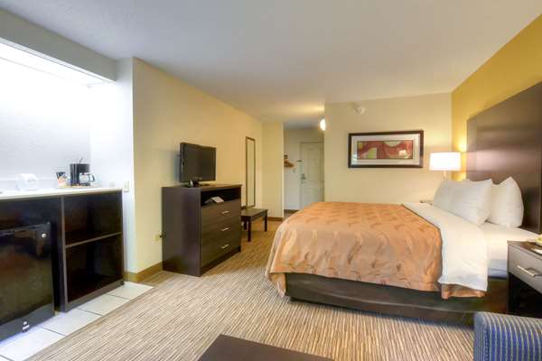 Suite - Quality Inn Cherokee
