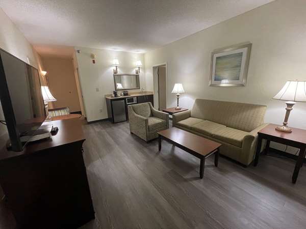 Suite - Comfort Inn Pinehurst