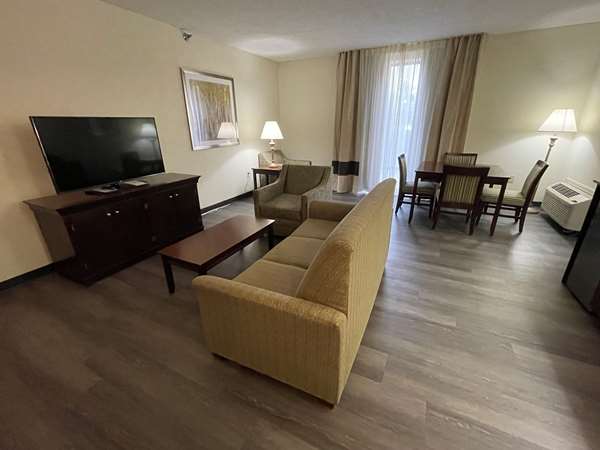 Suite - Comfort Inn Pinehurst
