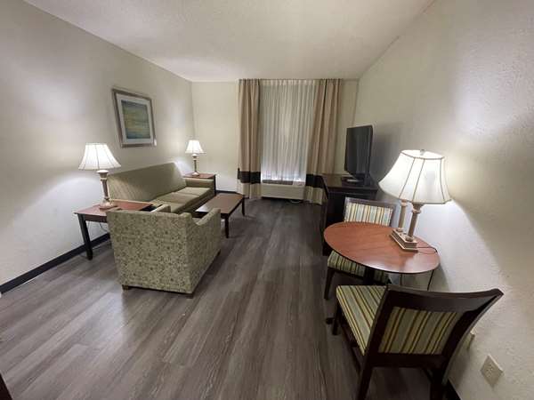 Suite - Comfort Inn Pinehurst