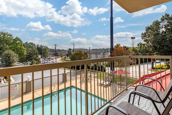 Suite - Comfort Inn West Asheville - I-40, Exit 44
