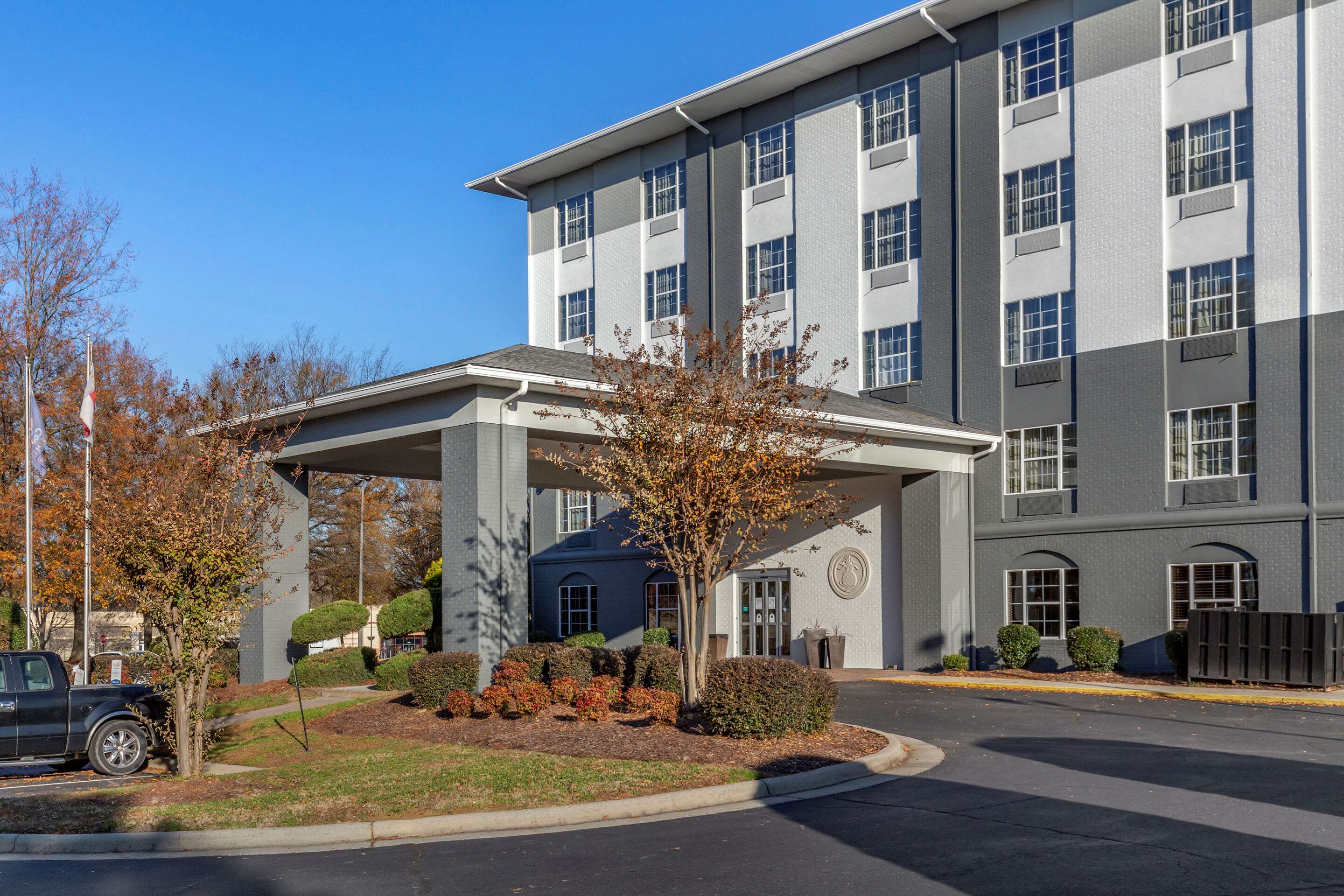 Hotel exterior | Comfort Suites Pineville - Ballantyne Area