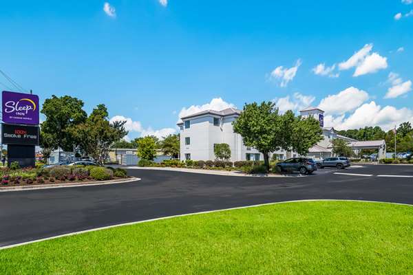 Exterior view - Sleep Inn Wilmington