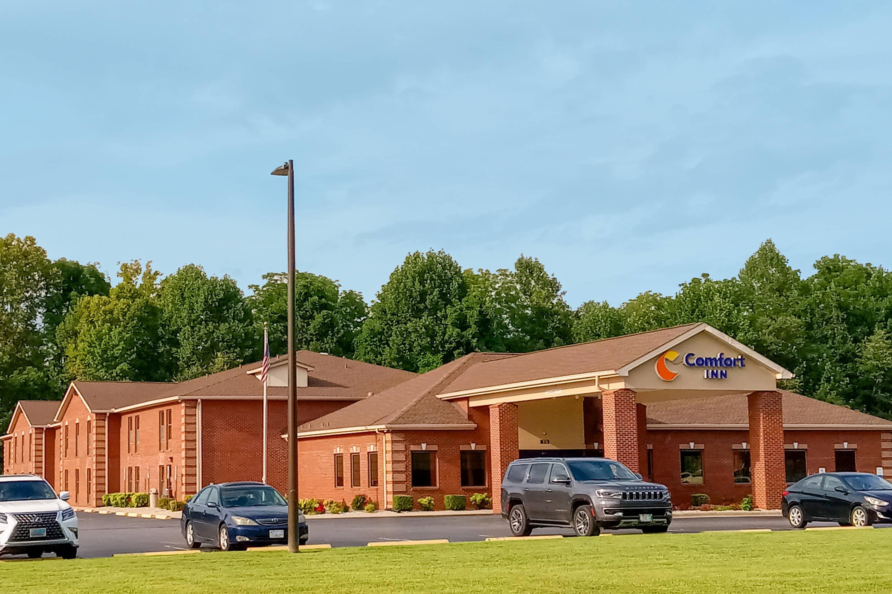 Hotel exterior | Comfort Inn Marion near Downtown & Blue Ridge PKWY