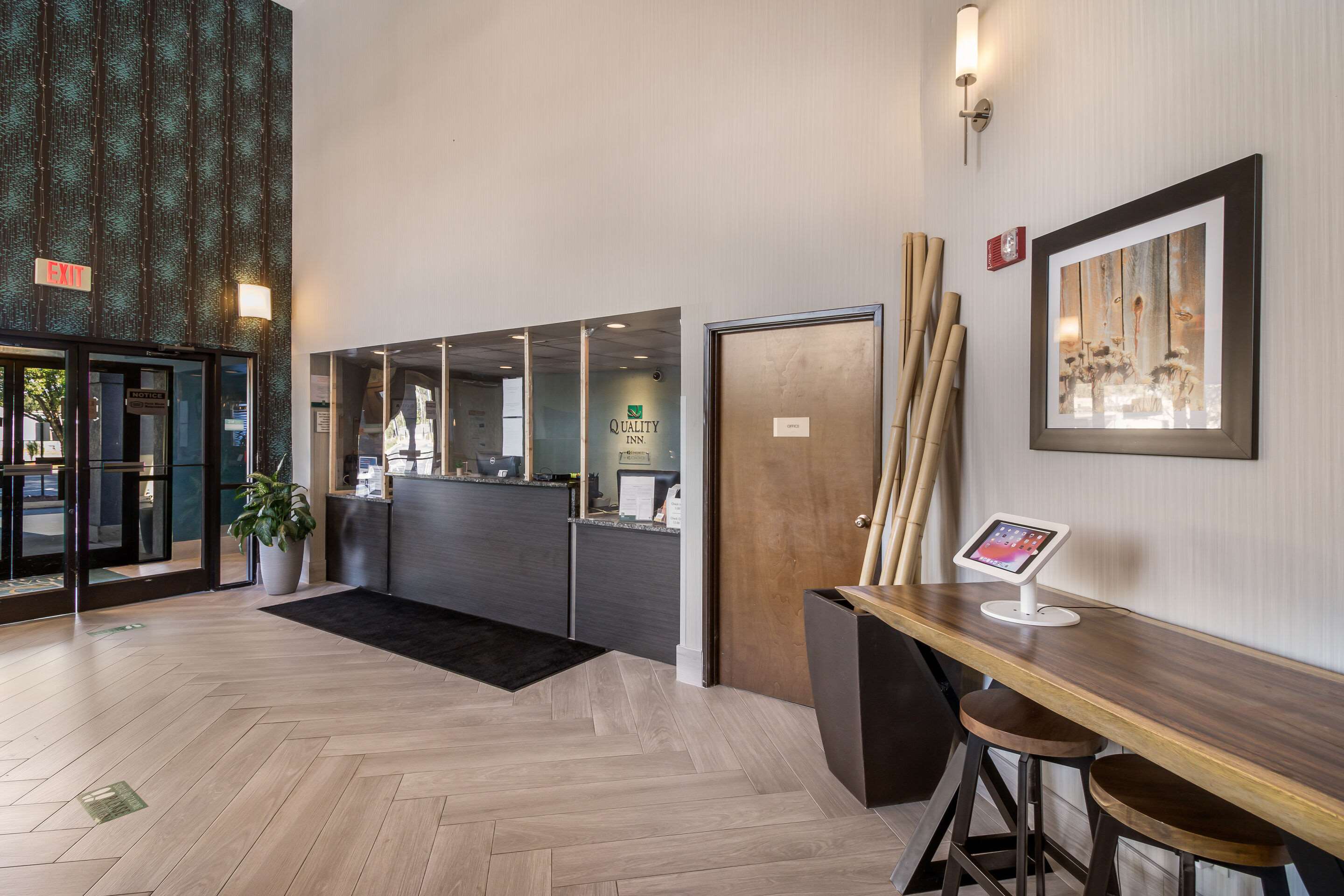 Front desk | Quality Inn near MCAS Cherry Point