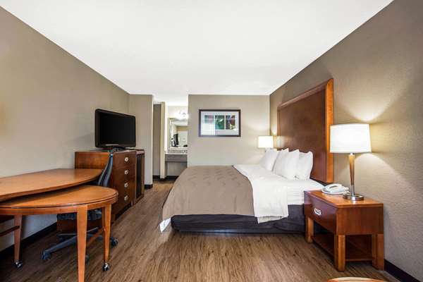  - Quality Inn & Suites North Charlotte - I-85, Exit 41