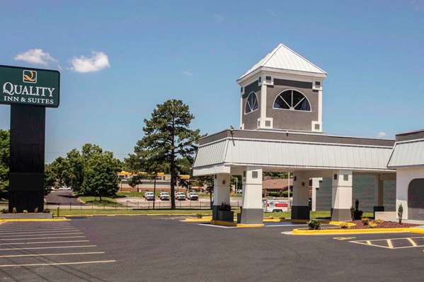 Exterior view - Quality Inn & Suites North Charlotte - I-85, Exit 41