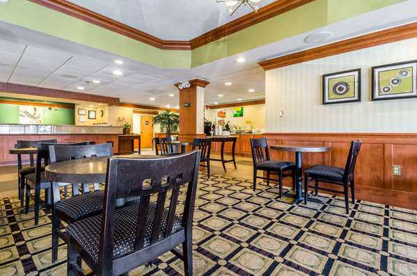 Amenities - Quality Inn Lumberton - I-95, Exit 22