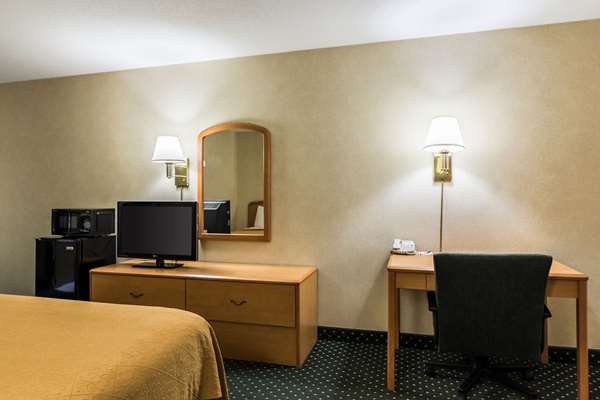  - Quality Inn Grand Forks