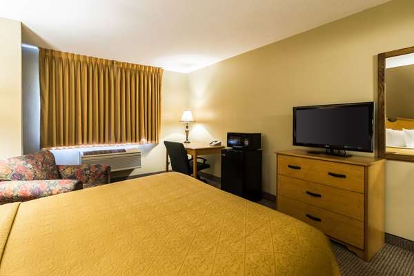  - Quality Inn Grand Forks