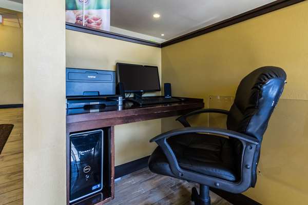 Conference Area - Quality Inn Grand Forks