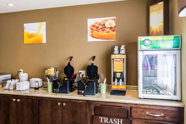 Amenities - Quality Inn Grand Forks