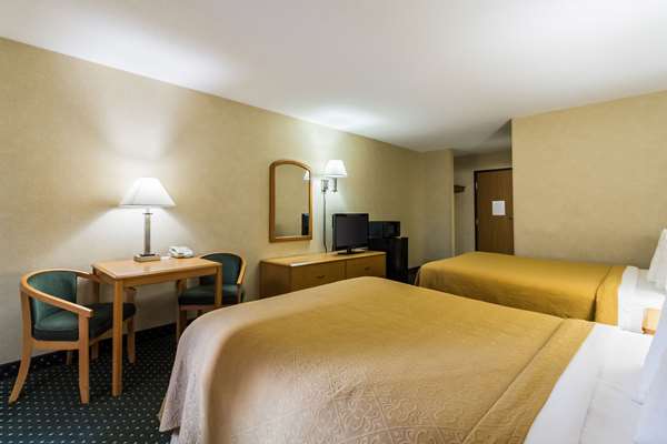  - Quality Inn Grand Forks