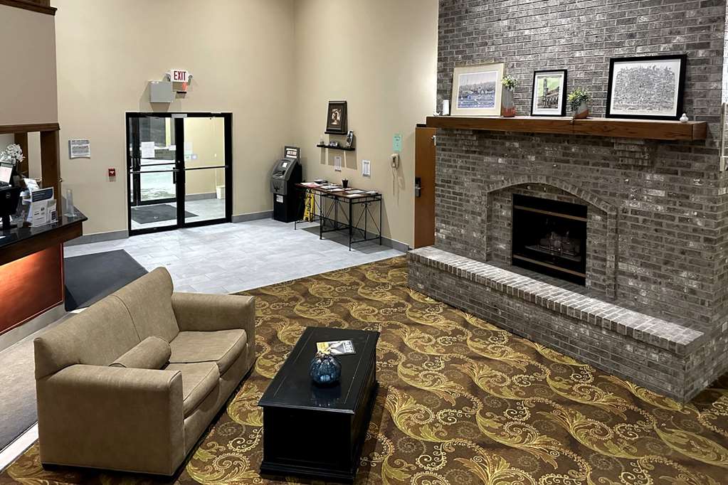 Quality Suites Fargo