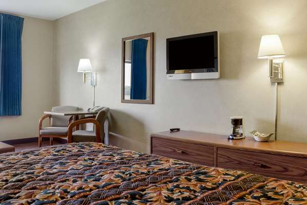 Suite - Rodeway Inn Wahpeton