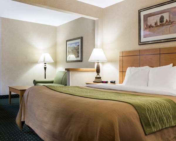  - Comfort Inn Jamestown - I-94, Exit 258