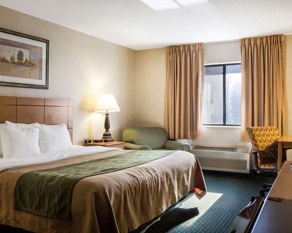  - Comfort Inn Jamestown - I-94, Exit 258