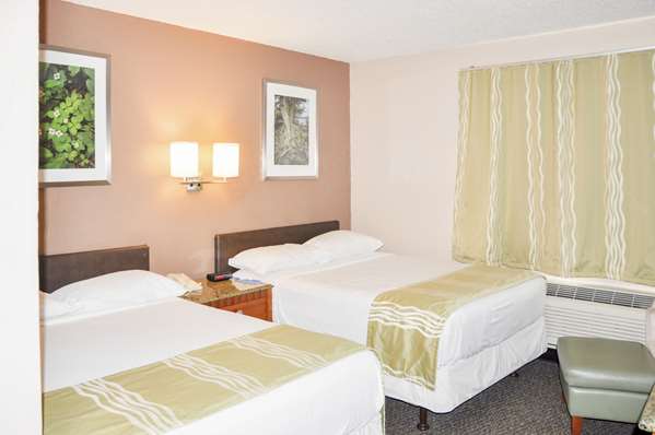  - Rodeway Inn Fargo - I-94, Exit 351