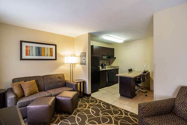 Suite - MainStay Suites Fargo - I-94, Exit 348