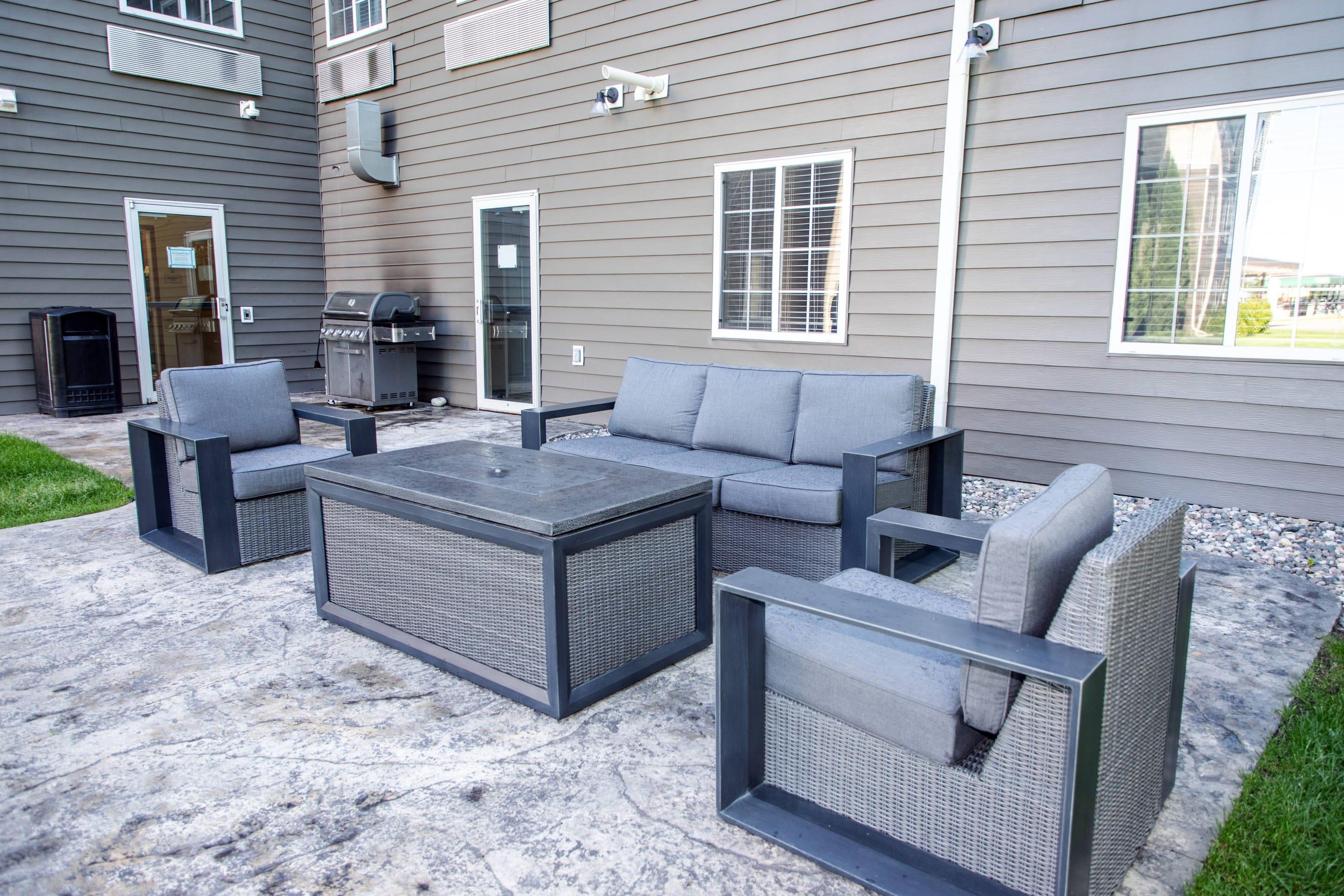 Hotel patio | MainStay Suites Fargo - I-94 Medical Center