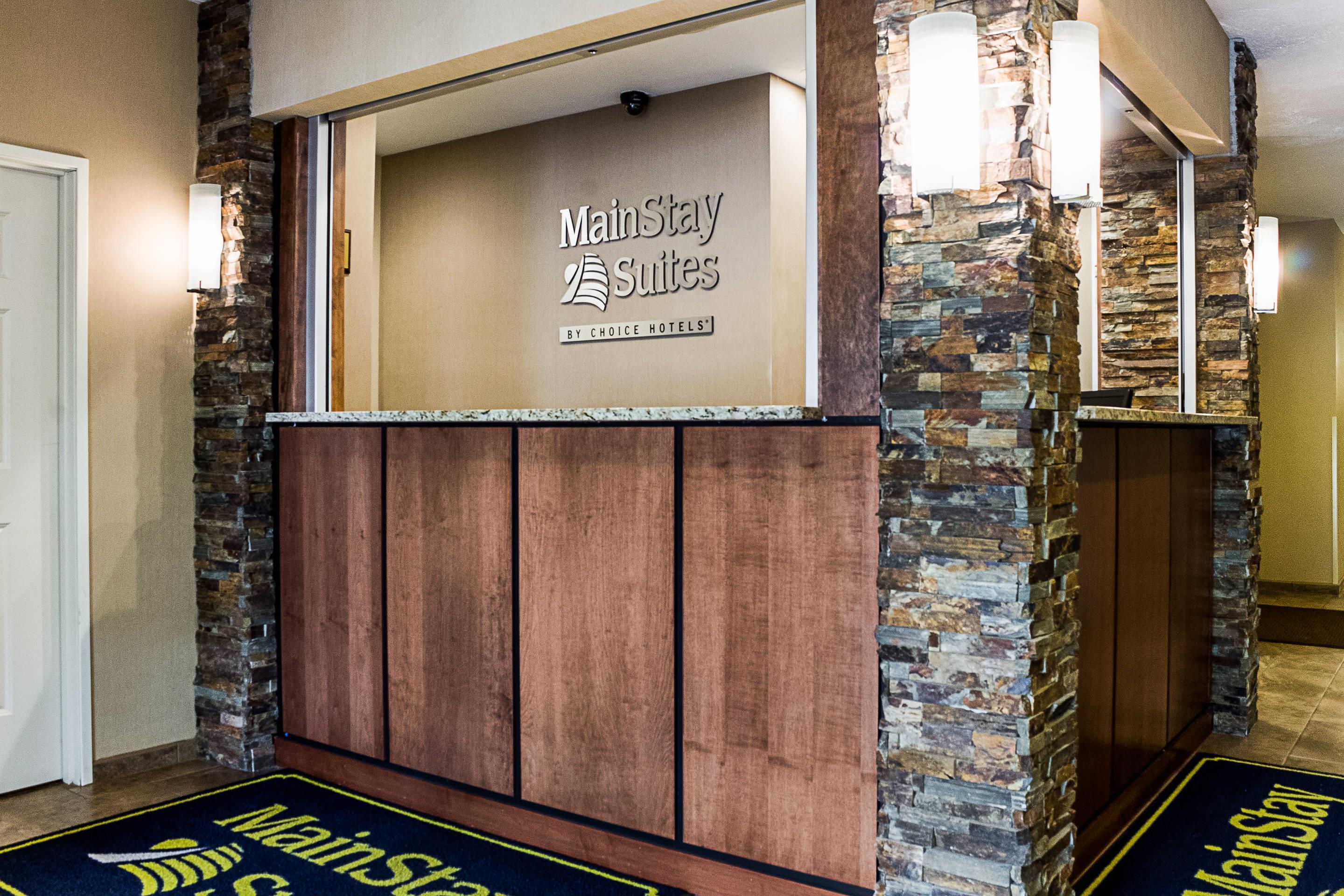 Hotel lobby | MainStay Suites Fargo - I-94 Medical Center