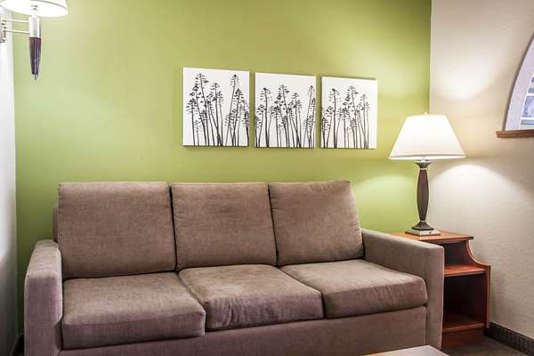 Suite - Sleep Inn & Suites Minot