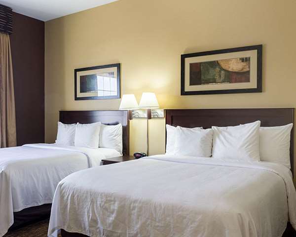  - MainStay Suites Minot