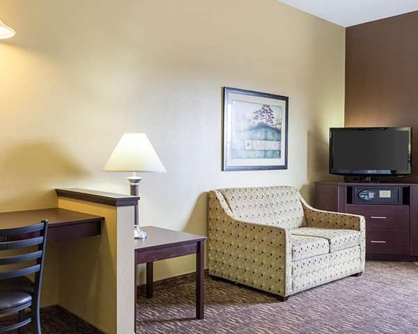  - MainStay Suites Minot